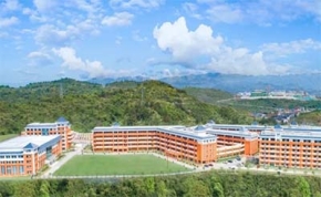 张家界雨露学校｜高三复读学校